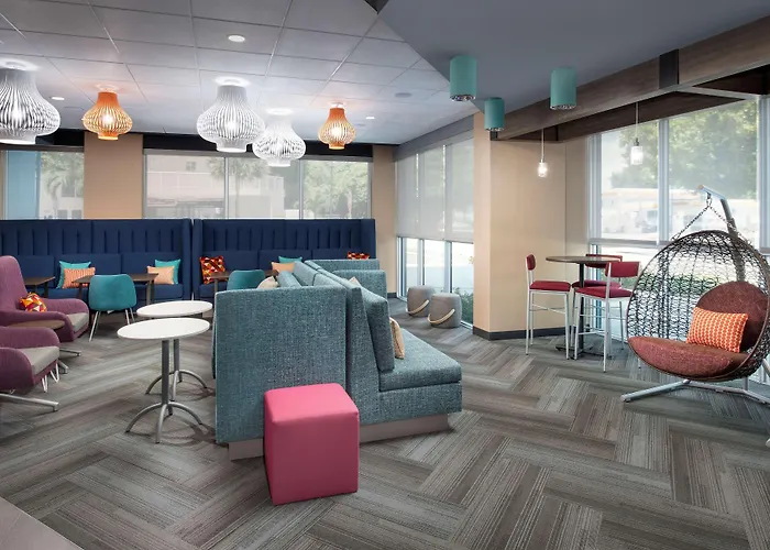 Tru By Hilton Miami West Brickell Hotel
